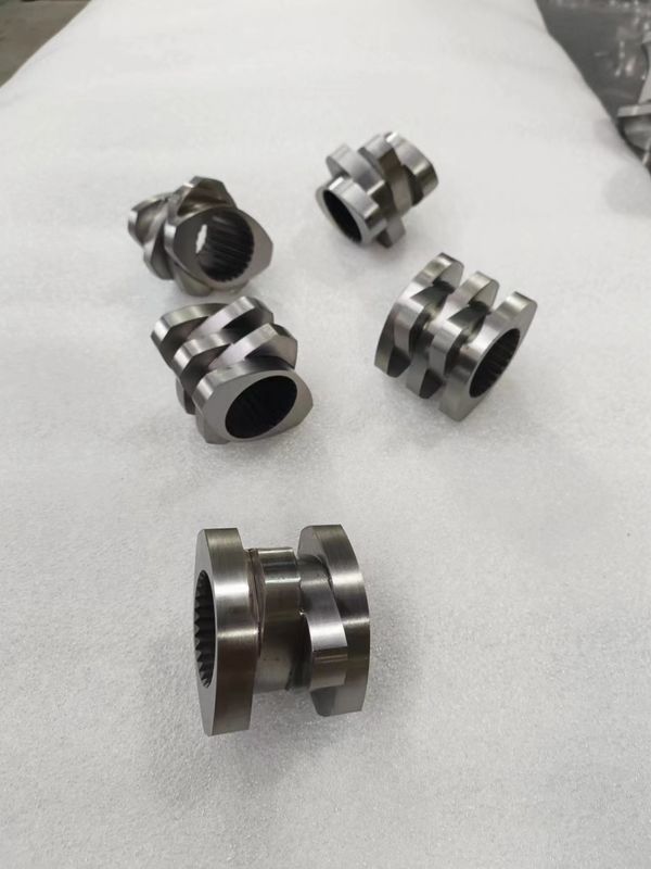 Korosi tahan Twin Screw Extruder Mesin Kneading Blok Untuk High Campuran