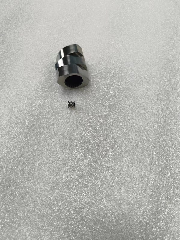Korosi tahan Twin Screw Extruder Mesin Kneading Blok Untuk High Campuran