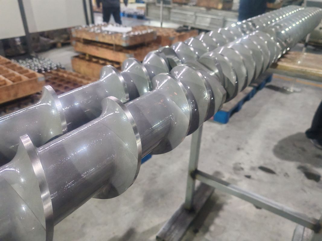 Segmen Sekrup dan Laras Ekstruder Berstoff Twin Screw yang Direkayasa Presisi untuk Hasil Unggul