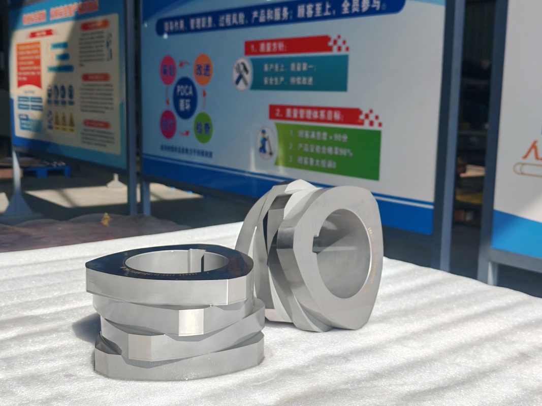 Elemen Sekrup Ekstruder Twin Screw SZK 250 dengan Sertifikasi ISO 9001 dan Opsi yang Disesuaikan