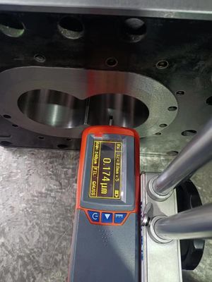 Tinggi Keakuratan Twin Screw Barrel Kunci Screw Barrel Tinggi Korosi Tahan