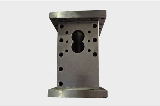 ISO9001 bersertifikat ZSK Corperion Barrels untuk Mesin Ekstrusi Sriket Kembar
