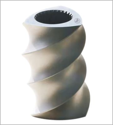 Tiga Flighted Twin Extruder Machine Screws Metal Warna Uniformitas Shear Tinggi Elemen Sekrup Extruder